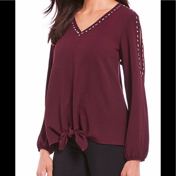 I.N.Studio Blouse  Vneck studded long sleeves NWT - Picture 1 of 6